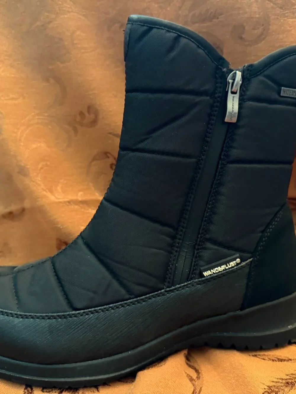 Wanderlust Lindsay Waterproof Black Winter Boots Women's size 8